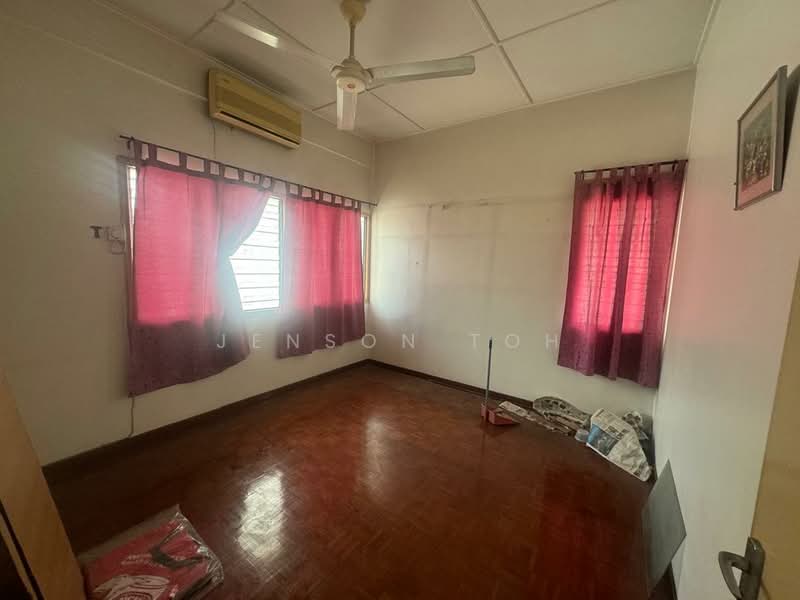 2-storey Terraced House for Rent in Jalan Ipoh (Kuala Lumpur) - Jenson Toh - Bedroom - PropertyGuru.com.my