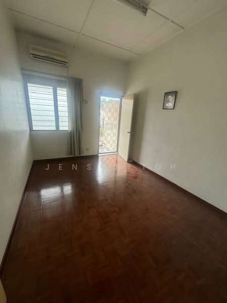 2-storey Terraced House for Rent in Jalan Ipoh (Kuala Lumpur) - Jenson Toh - Interior - PropertyGuru.com.my
