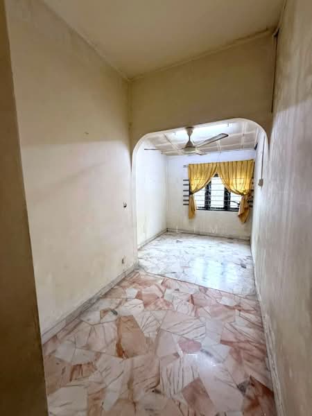 2-storey Terraced House for Sale in Taman Suria (Johor Bahru) - Karl Lim - Interior - PropertyGuru.com.my