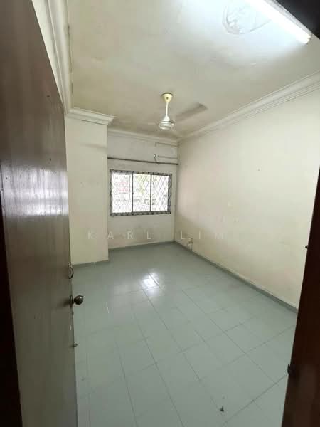 2-storey Terraced House for Sale in Taman Suria (Johor Bahru) - Karl Lim - Interior - PropertyGuru.com.my