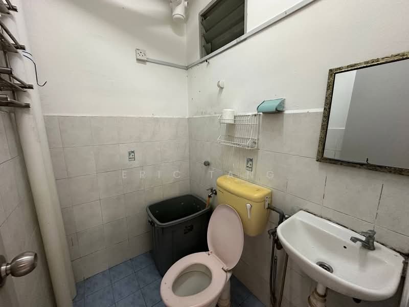 Apartment for Rent at Villa Krystal @ Bandar Selesa Jaya - Eric Tang - PropertyGuru.com.my
