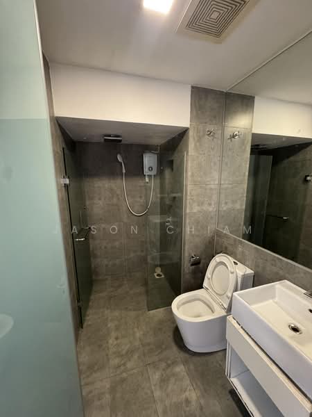 Kediaman Servis untuk Dijual di SkyPark @ Cyberjaya - Jason Chiam - Bathroom - PropertyGuru.com.my