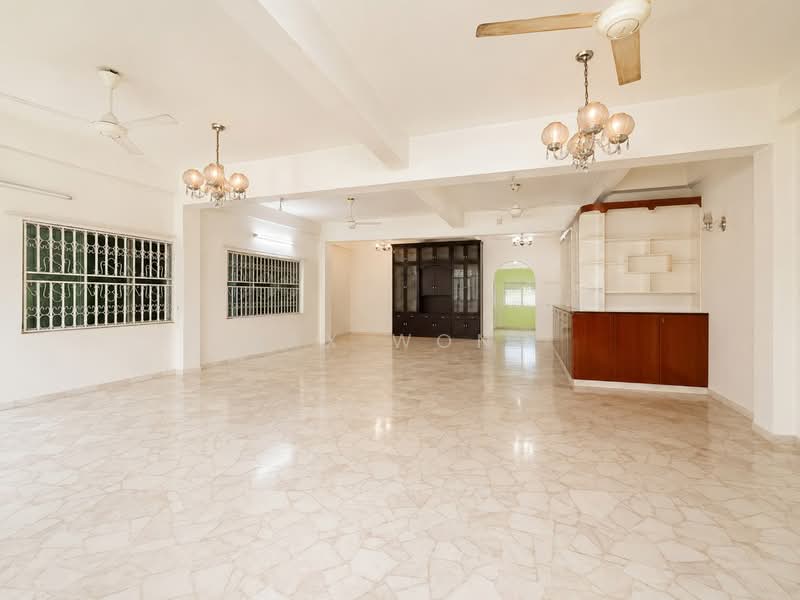 Semi-Detached House for Sale in Jelutong (Penang) - Max Wong - Living Room - PropertyGuru.com.my