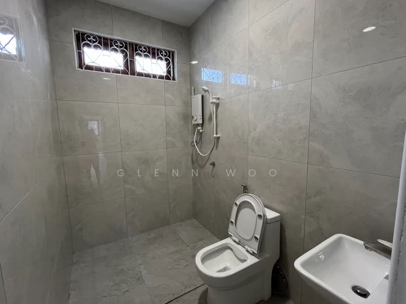 2-storey Terraced House for Sale in Taman Tasek (Johor Bahru) - Glenn Woo - Bathroom - PropertyGuru.com.my