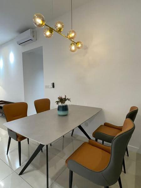 Kediaman Servis untuk Disewa di Skyline KL - Edwin Cheng - Dining Room - PropertyGuru.com.my