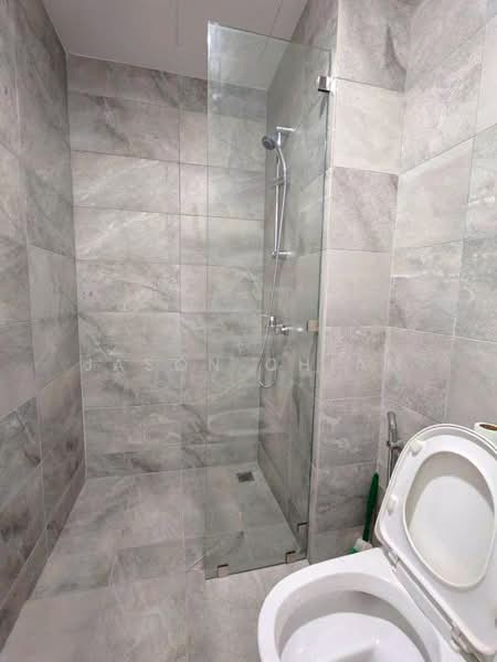 Servis Apartment untuk Disewa di Equine Residence - Jason Chiam - Bathroom - PropertyGuru.com.my