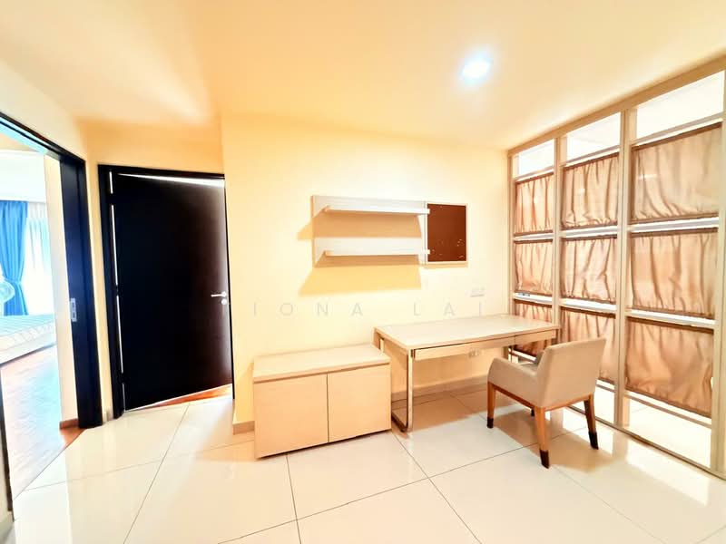 Apartment for Sale at Molek Pine 3 - Fiona Lai - Study - PropertyGuru.com.my