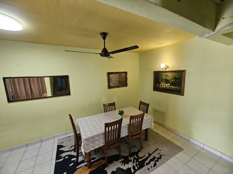 Rumah Teres 2 Tingkat untuk Dijual di Shah Alam (Selangor) - Yus . - Dining Room - PropertyGuru.com.my