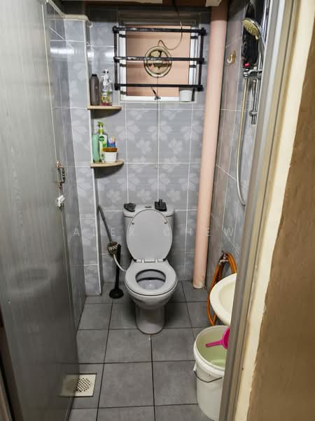 Flat for Sale at Taman Cheras Awana - Alex Chew - Bathroom - PropertyGuru.com.my