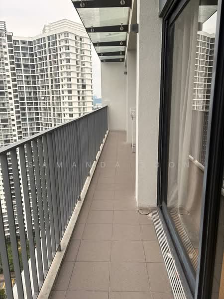 Kondominium untuk Disewa di Westside Three - Samanda Soon - Balcony - PropertyGuru.com.my