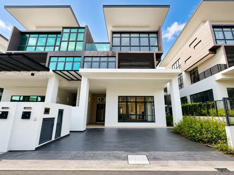 Rumah Berkembar untuk Dijual di Shah Alam (Selangor) - Aizuddin Ali - Exterior - PropertyGuru.com.my