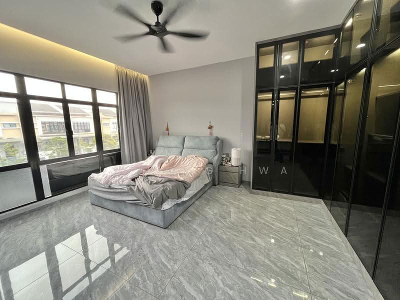 2-storey Terraced House for Rent in 16 Sierra (Puchong) - Iu Kong Hwa - Bedroom - PropertyGuru.com.my