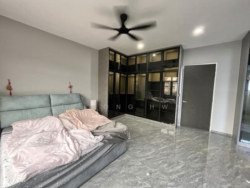 2-storey Terraced House for Rent in 16 Sierra (Puchong) - Iu Kong Hwa - Bedroom - PropertyGuru.com.my