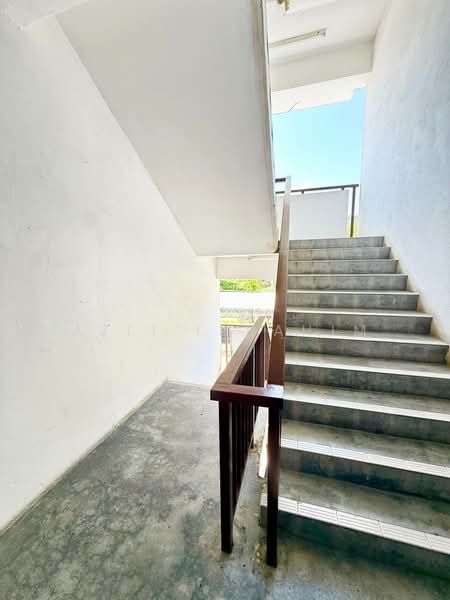 Kondominium untuk Dijual di Embun Residence - Azli Ibrahim - Corridor - PropertyGuru.com.my