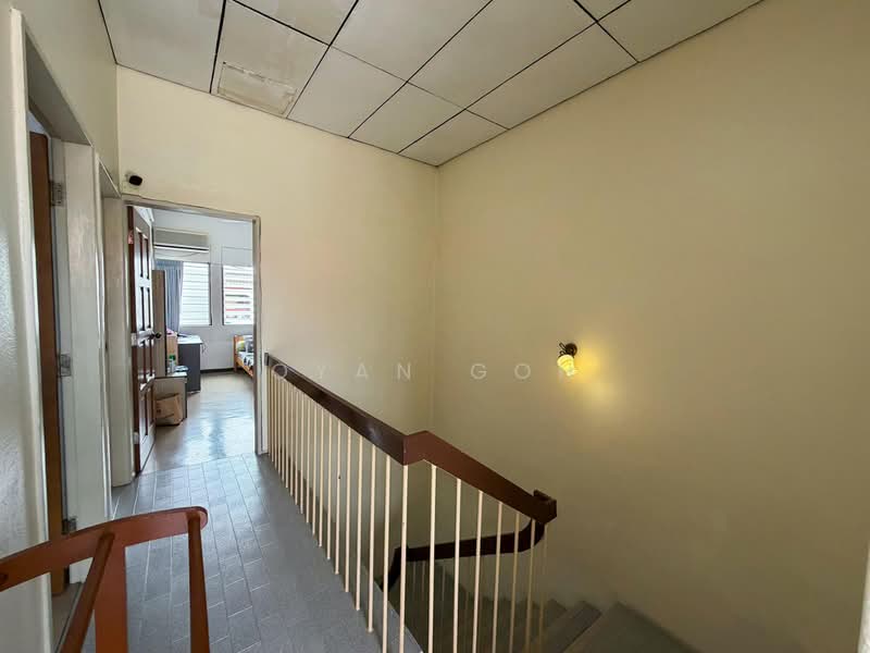 2-storey Terraced House for Sale in Island Glades (Jelutong) - Qyan Goh - Corridor - PropertyGuru.com.my