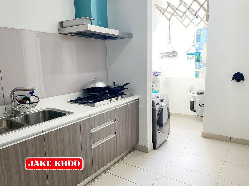 Condominium for Sale at The LIGHT COLLECTION II - Jake Khoo - Kitchen - PropertyGuru.com.my
