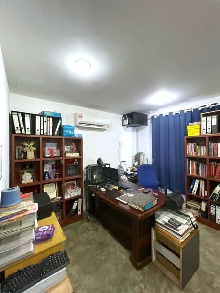 Shop for Sale in Permas Jaya (Johor Bahru) - Karl Lim - Study - PropertyGuru.com.my