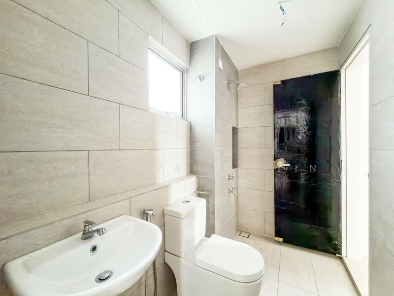 2-storey Terraced House for Sale in Semenyih (Selangor) - Masnizah Arifin - Bathroom - PropertyGuru.com.my