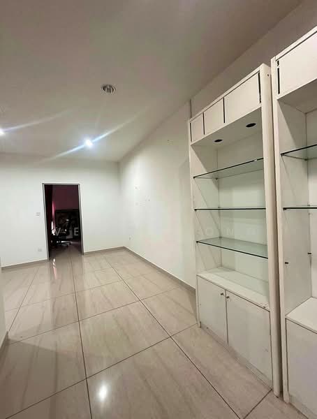 Pejabat untuk Disewa di Petaling Jaya (Selangor) - Veron Leong - Interior - PropertyGuru.com.my