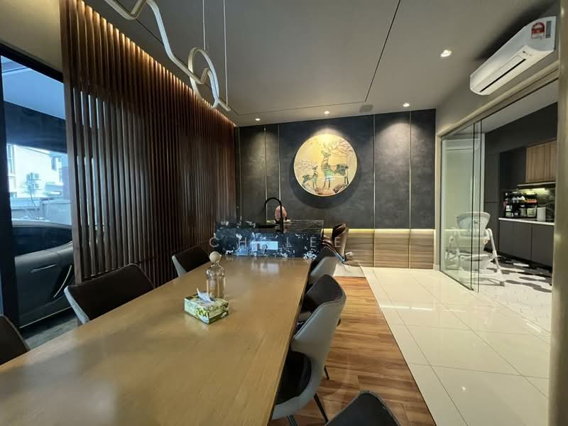 Semi-Detached House for Sale in Telok Panglima Garang (Selangor) - CH LEE - Dining Room - PropertyGuru.com.my