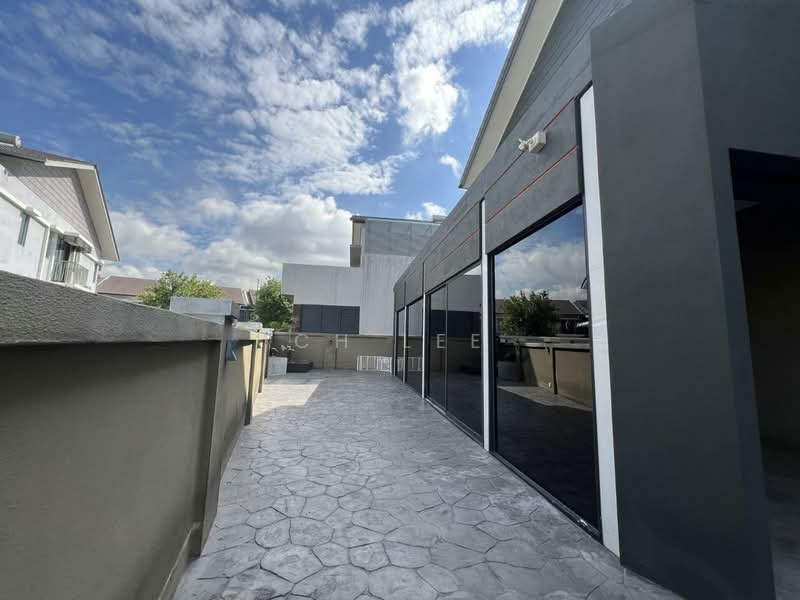 Semi-Detached House for Sale in Telok Panglima Garang (Selangor) - CH LEE - Exterior - PropertyGuru.com.my