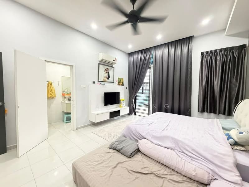 Rumah Teres 2 Tingkat untuk Dijual di Skudai (Johor) - Sharon Ng - Bedroom - PropertyGuru.com.my