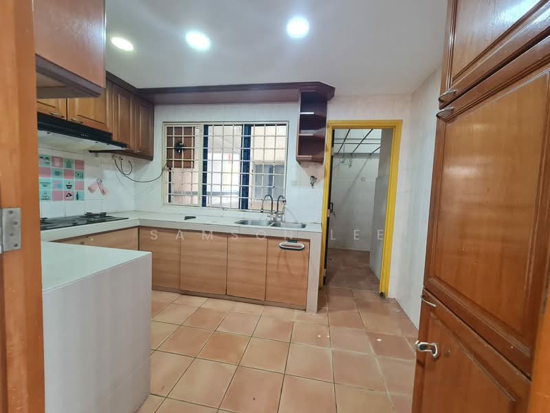Condominium for Sale at Casa Venicia Condominium - Samson Lee - Kitchen - PropertyGuru.com.my