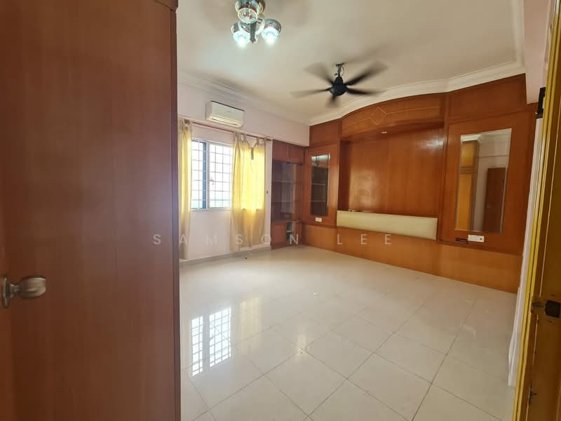 Condominium for Sale at Casa Venicia Condominium - Samson Lee - Living Room - PropertyGuru.com.my
