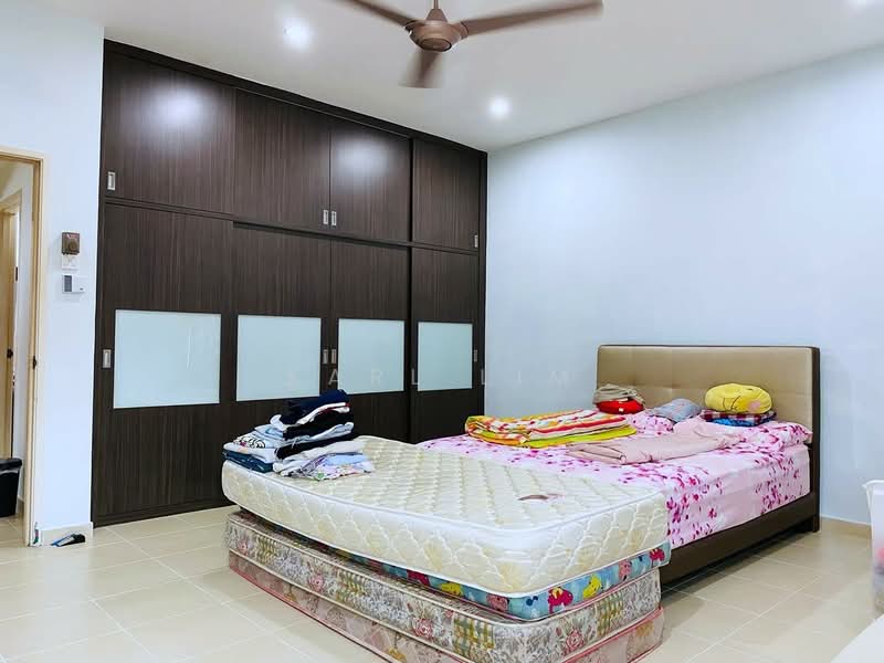 Rumah Teres 2 Tingkat untuk Dijual di Taman Jaya Mas (Skudai) - Karl Lim - Bedroom - PropertyGuru.com.my