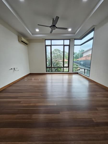 Bungalow for Sale in Bukit Gita Bayu (Seri Kembangan) - David Wan - PropertyGuru.com.my