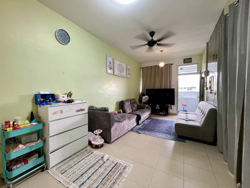 Townhouse for Sale in Johor Bahru (Johor) - Fatin Izzaty - Living Room - PropertyGuru.com.my