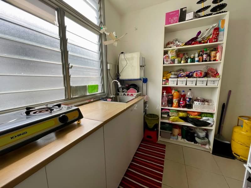 Townhouse for Sale in Johor Bahru (Johor) - Fatin Izzaty - Kitchen - PropertyGuru.com.my
