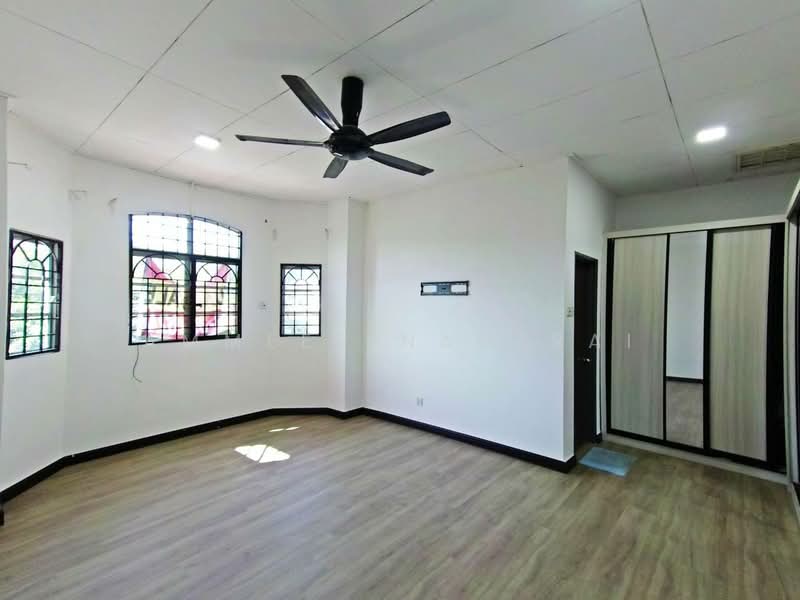 2-storey Terraced House for Sale in Taman Bukit Mewah (Kajang) - Ammeer Nadzrai - Interior - PropertyGuru.com.my