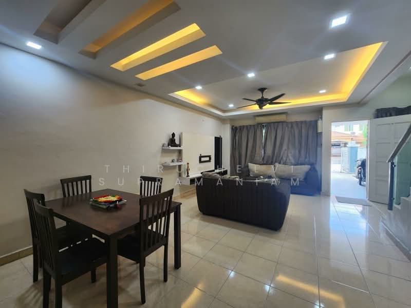 Terraced House for Sale in Bandar Bukit Puchong (Puchong) - Thiruchelvi Supramaniam - Living Room - PropertyGuru.com.my