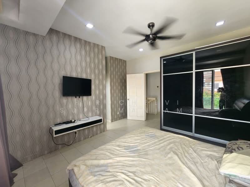 Terraced House for Sale in Bandar Bukit Puchong (Puchong) - Thiruchelvi Supramaniam - Bedroom - PropertyGuru.com.my