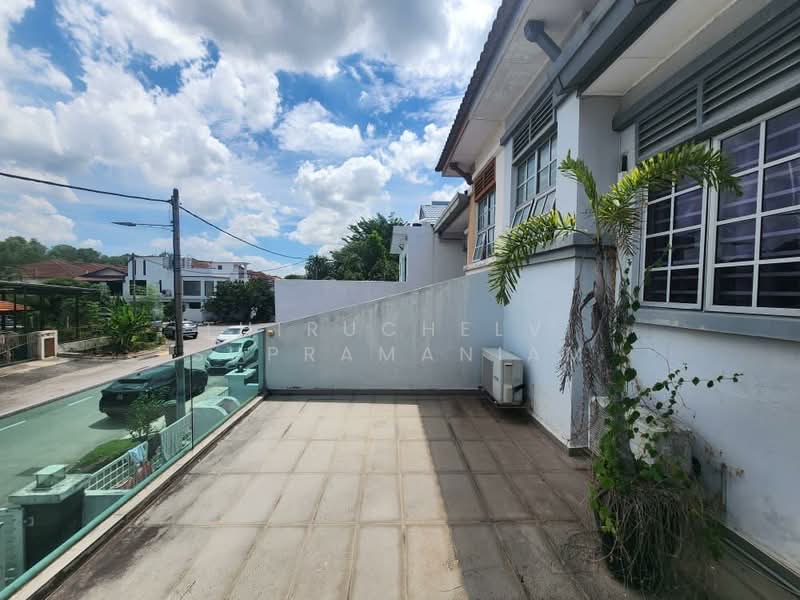 Terraced House for Sale in Bandar Bukit Puchong (Puchong) - Thiruchelvi Supramaniam - Exterior - PropertyGuru.com.my
