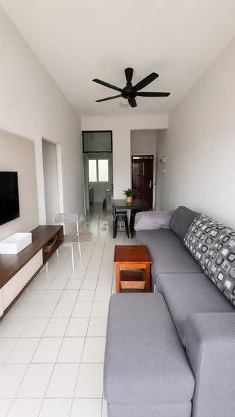 Pangsapuri untuk Dijual di D'Link Apartment - Alvin Chua - Living Room - PropertyGuru.com.my