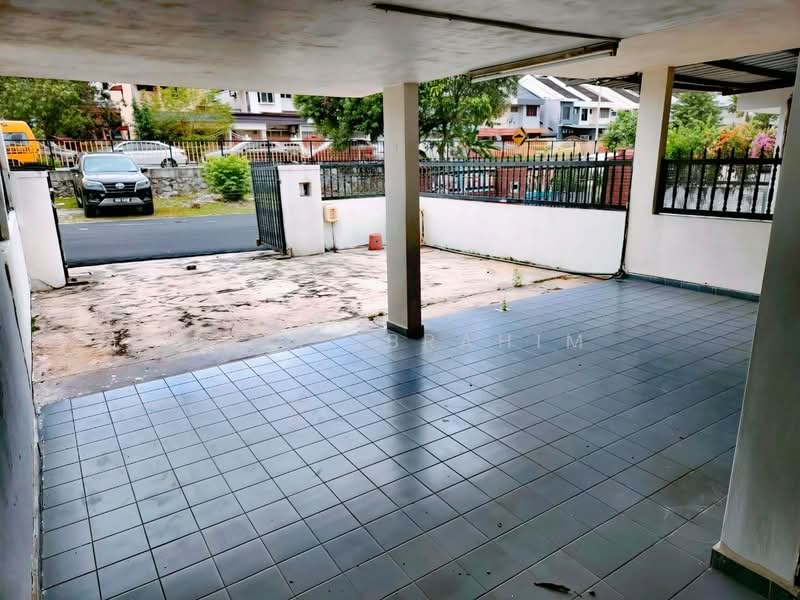2-storey Terraced House for Sale in Taman Pertama (Cheras) - Azli Ibrahim - Exterior - PropertyGuru.com.my