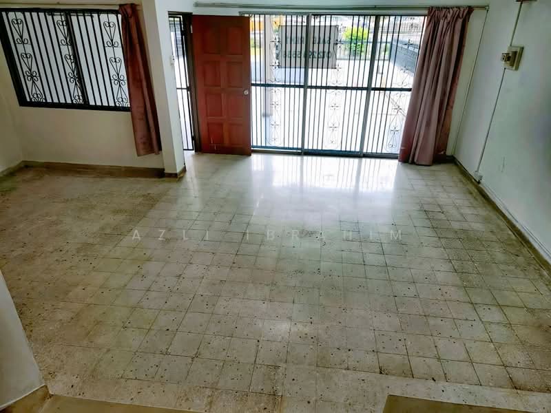 2-storey Terraced House for Sale in Taman Pertama (Cheras) - Azli Ibrahim - Living Room - PropertyGuru.com.my