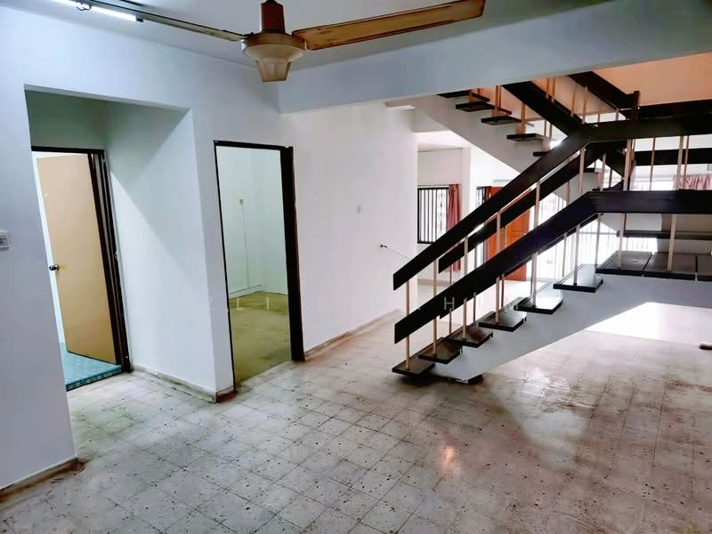 2-storey Terraced House for Sale in Taman Pertama (Cheras) - Azli Ibrahim - Interior - PropertyGuru.com.my