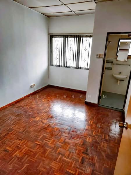 2-storey Terraced House for Sale in Taman Pertama (Cheras) - Azli Ibrahim - Interior - PropertyGuru.com.my