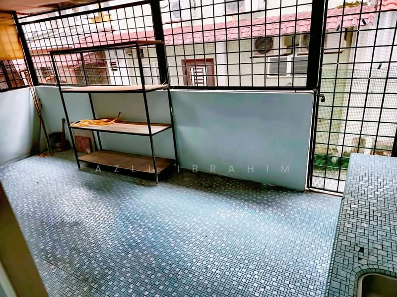 2-storey Terraced House for Sale in Taman Pertama (Cheras) - Azli Ibrahim - Balcony - PropertyGuru.com.my