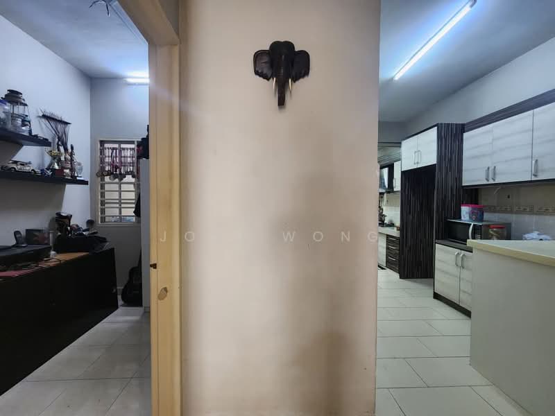 2-storey Terraced House for Sale in Bandar Bukit Puchong (Puchong) - Joey Wong - Kitchen - PropertyGuru.com.my
