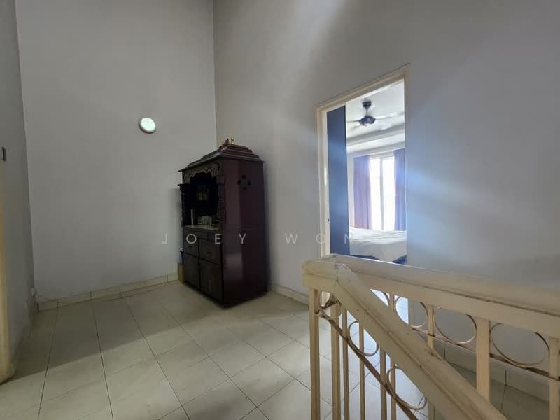 2-storey Terraced House for Sale in Bandar Bukit Puchong (Puchong) - Joey Wong - Corridor - PropertyGuru.com.my