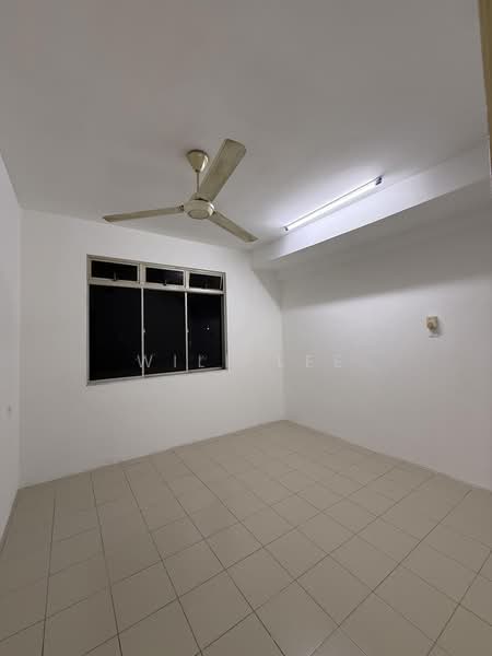 Bungalow for Sale in Kampung Cempaka (Petaling Jaya) - Will Lee - 3rd Floor Bedroom 2 - PropertyGuru.com.my
