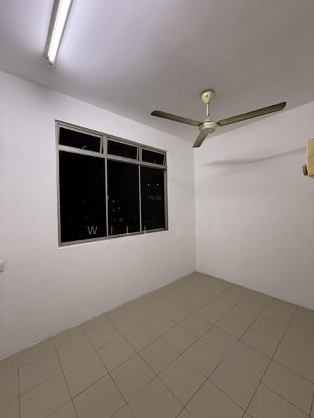 Bungalow for Sale in Kampung Cempaka (Petaling Jaya) - Will Lee - 3rd Floor Bedroom 4 - PropertyGuru.com.my
