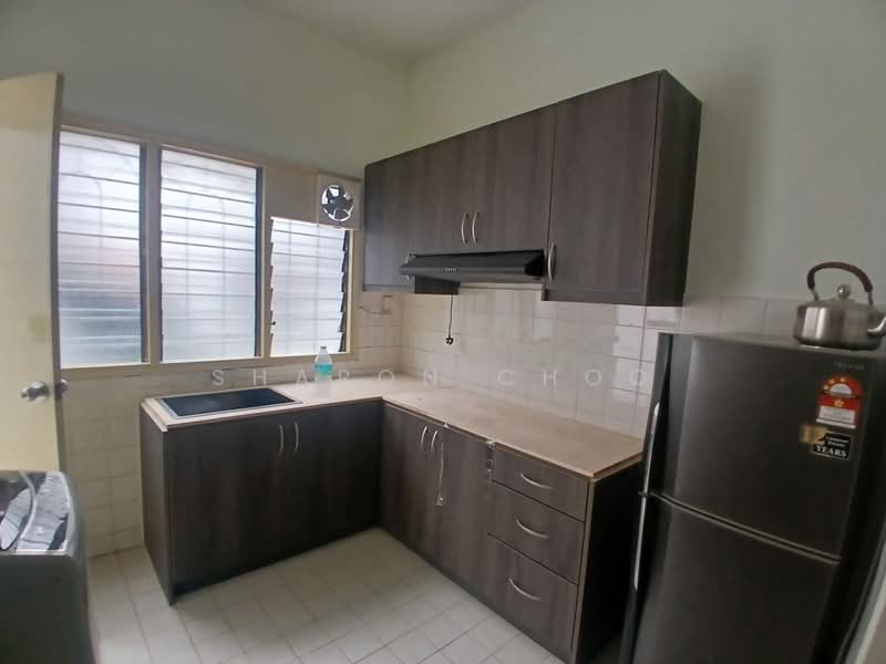 2-storey Terraced House for Rent in Subang Jaya (Selangor) - Sharon Choo - Kitchen - PropertyGuru.com.my
