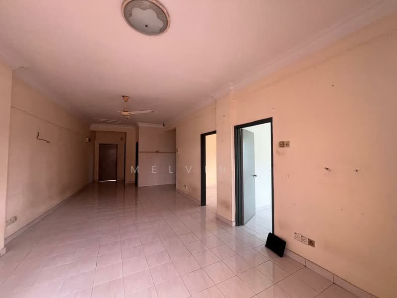 Kondominium untuk Disewa di Plaza Serdang Raya - Melvin . - Living Room - PropertyGuru.com.my