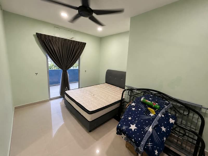 Semi-Detached House for Sale in Taman Desiran Bayu (Puchong) - Ali Idris - Bedroom - PropertyGuru.com.my