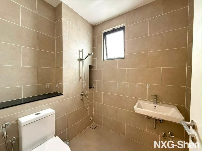 Semi-Detached House for Sale in Setia Eco Park (Setia Alam) - Hao Kai Khaw - Bathroom - PropertyGuru.com.my